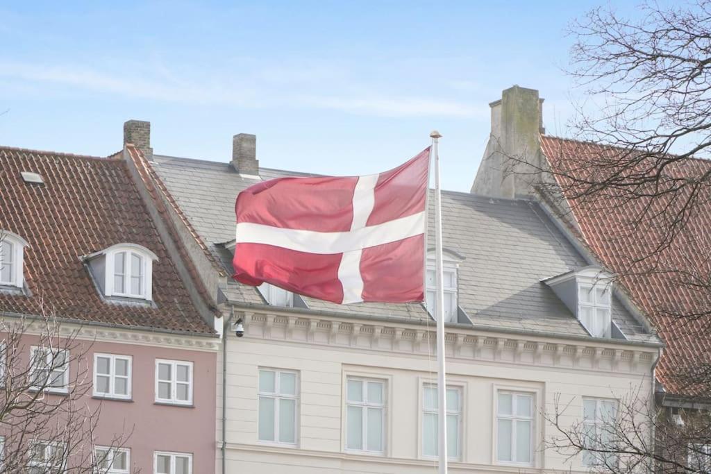 Charmerende Lejlighed Ved Nyhavn 3 Sal Copenhagen Exterior photo