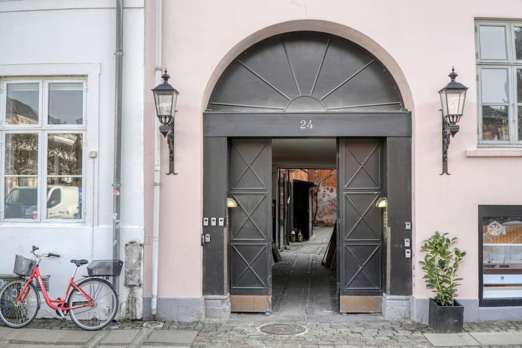 Charmerende Lejlighed Ved Nyhavn 3 Sal Copenhagen Exterior photo
